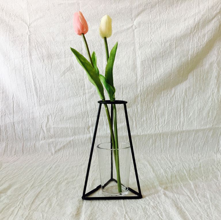 Retro Iron Line Flowers Vase Metal Plant Holder Modern Solid Home Decor Nordic Styles Iron Vase