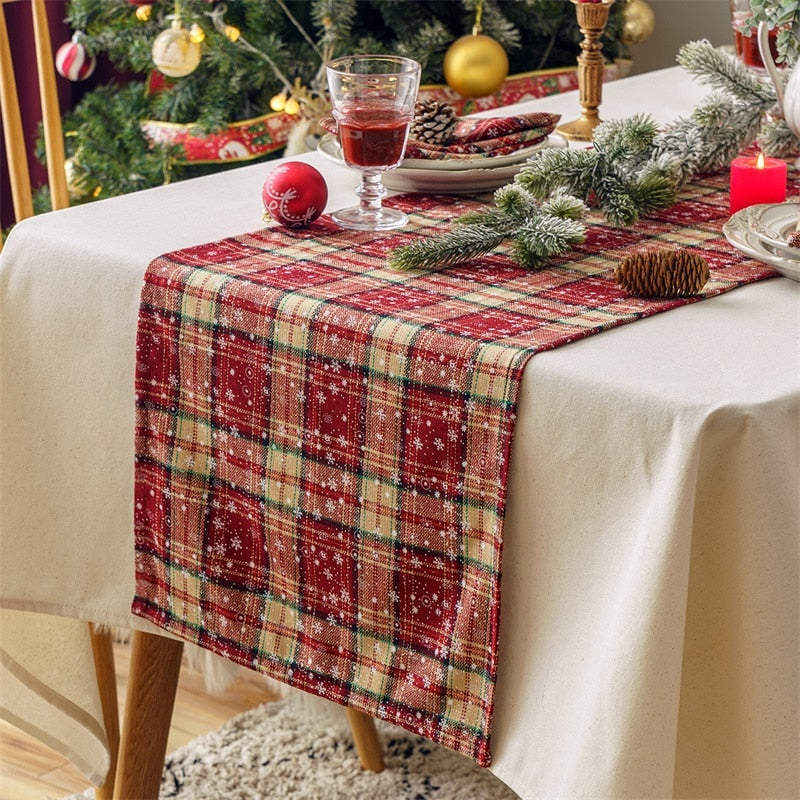 Christmas Table Runner Farmhouse Christmas Placemat Set Red and Green Plaid Print Tablecloth Festival Kitchen Home Decor