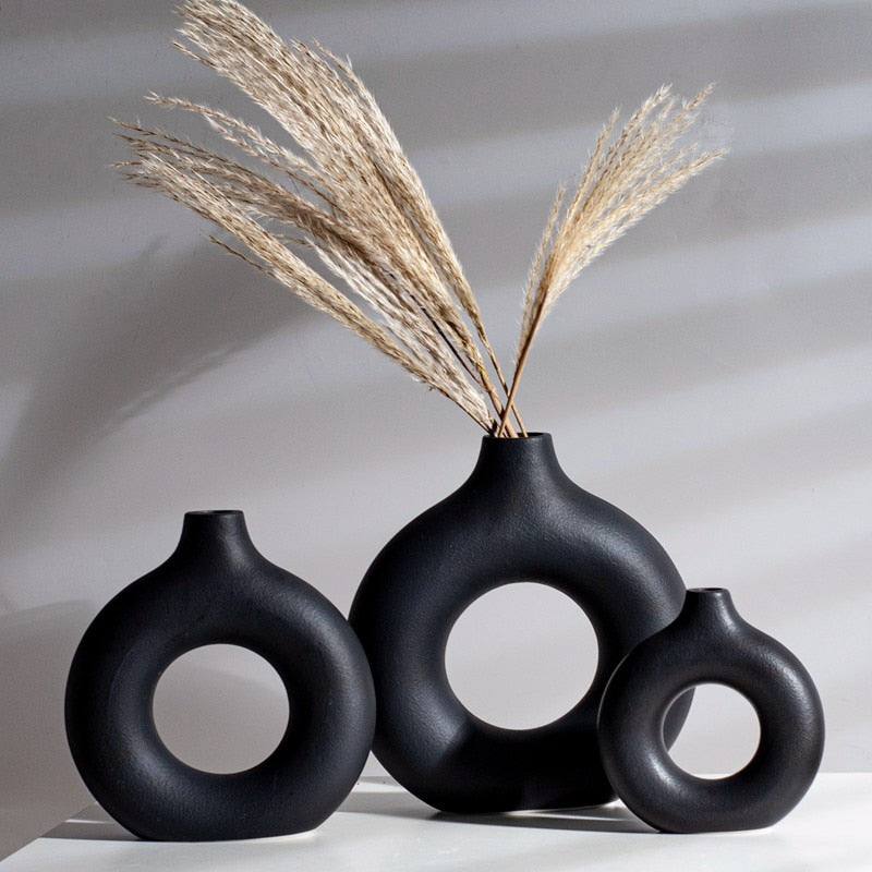 Vilead Black Circular Hollow Ceramic Vase Donuts Nordic Flower Pot Home Decoration Accessories Office Living Room Interior Decor